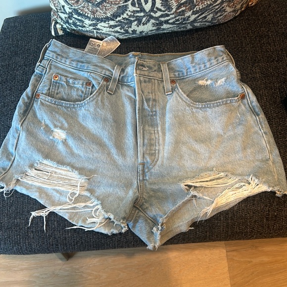 Levi’s 501 Button Fly High Rise Light Wash size 29 - Picture 1 of 4